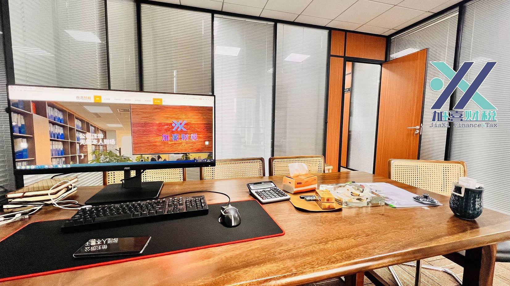 إدارة الحسابات المدينة: كيفية تجنب الديون المعدومة وتسريع تدفق الأموال